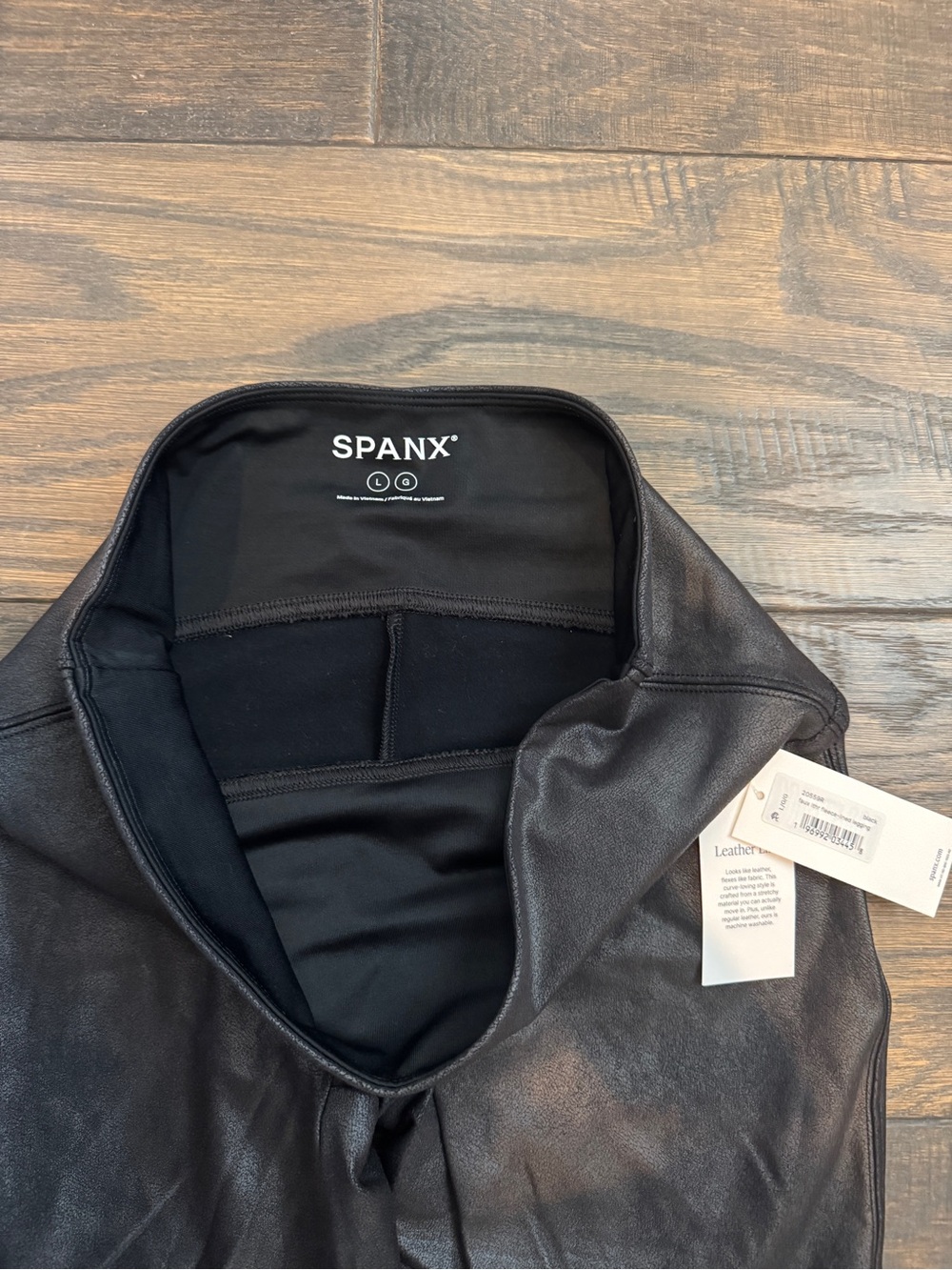SPANX Black Faux leather Leggings - Picture 4 of 4